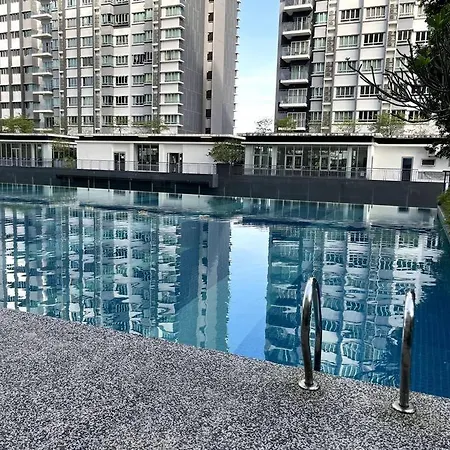 Luxe Blok A1 3Br Savanna Suite @ Southville Bangi Kampong Tangkas Exterior photo