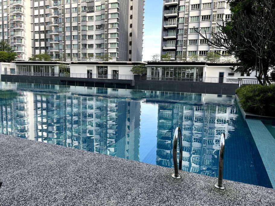 Apartment Luxe Blok A1 3br Savanna @ Southville Bangi