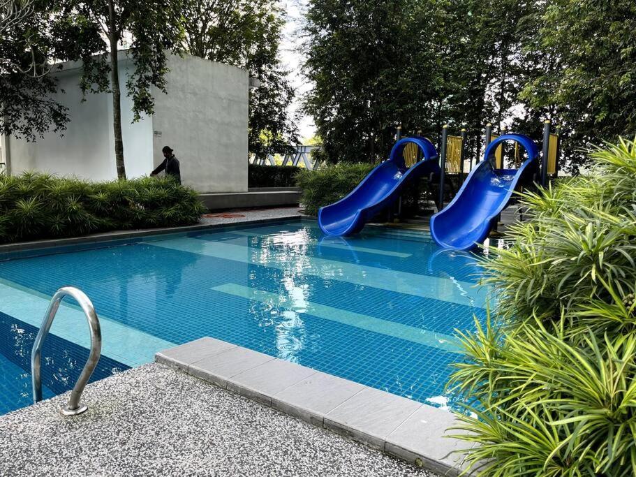 Luxe Blok A1 3br Savanna @ Southville Bangi Apartment Kampong Tangkas