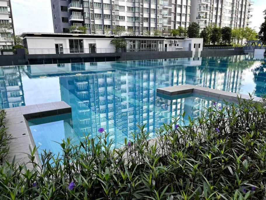 Apartment Luxe Blok A1 3br Savanna @ Southville Bangi